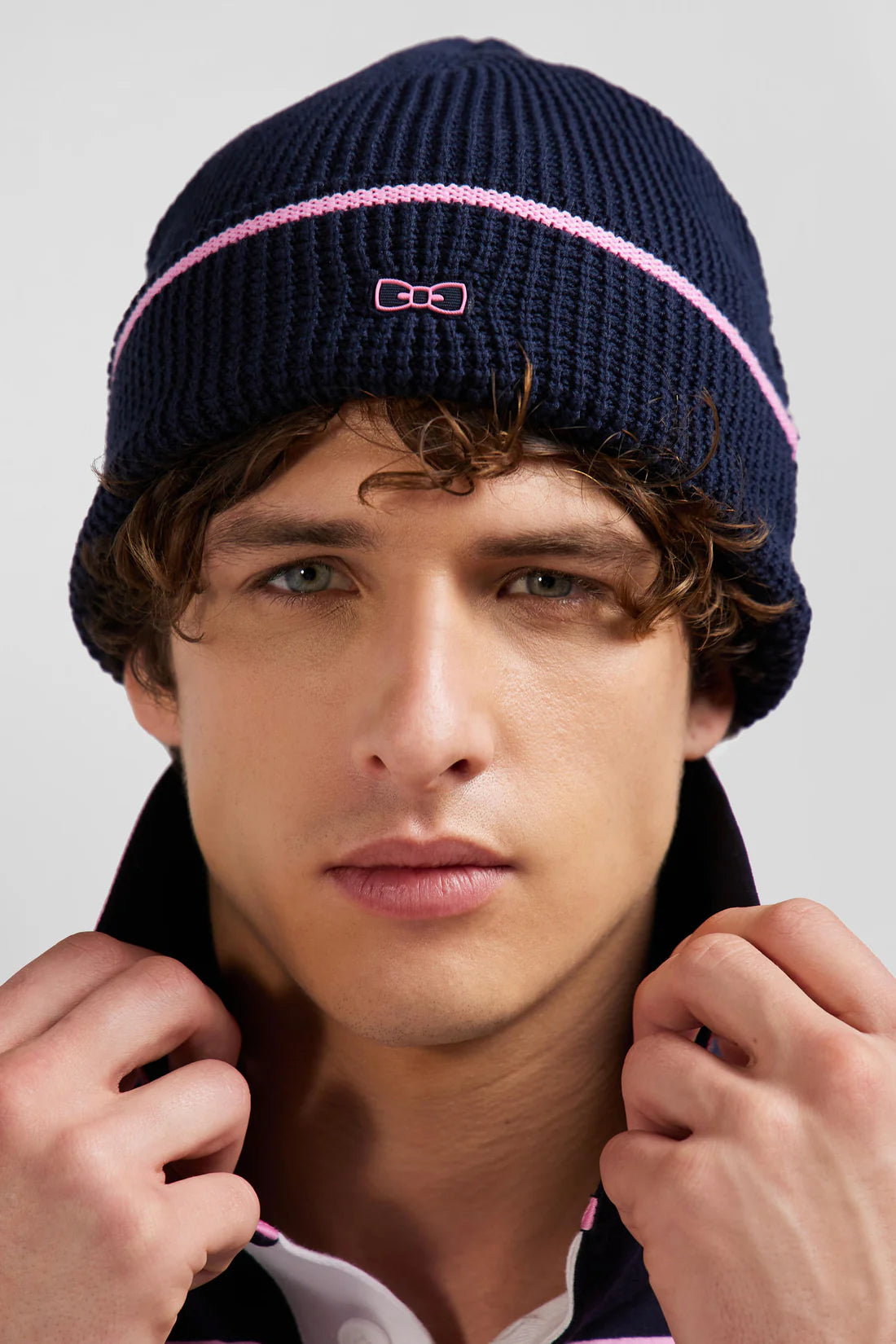 Bonnet en coton bleu marine détails roses EDEN PARK