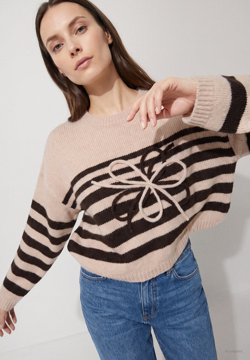 Pull Rayé Graphique More & More