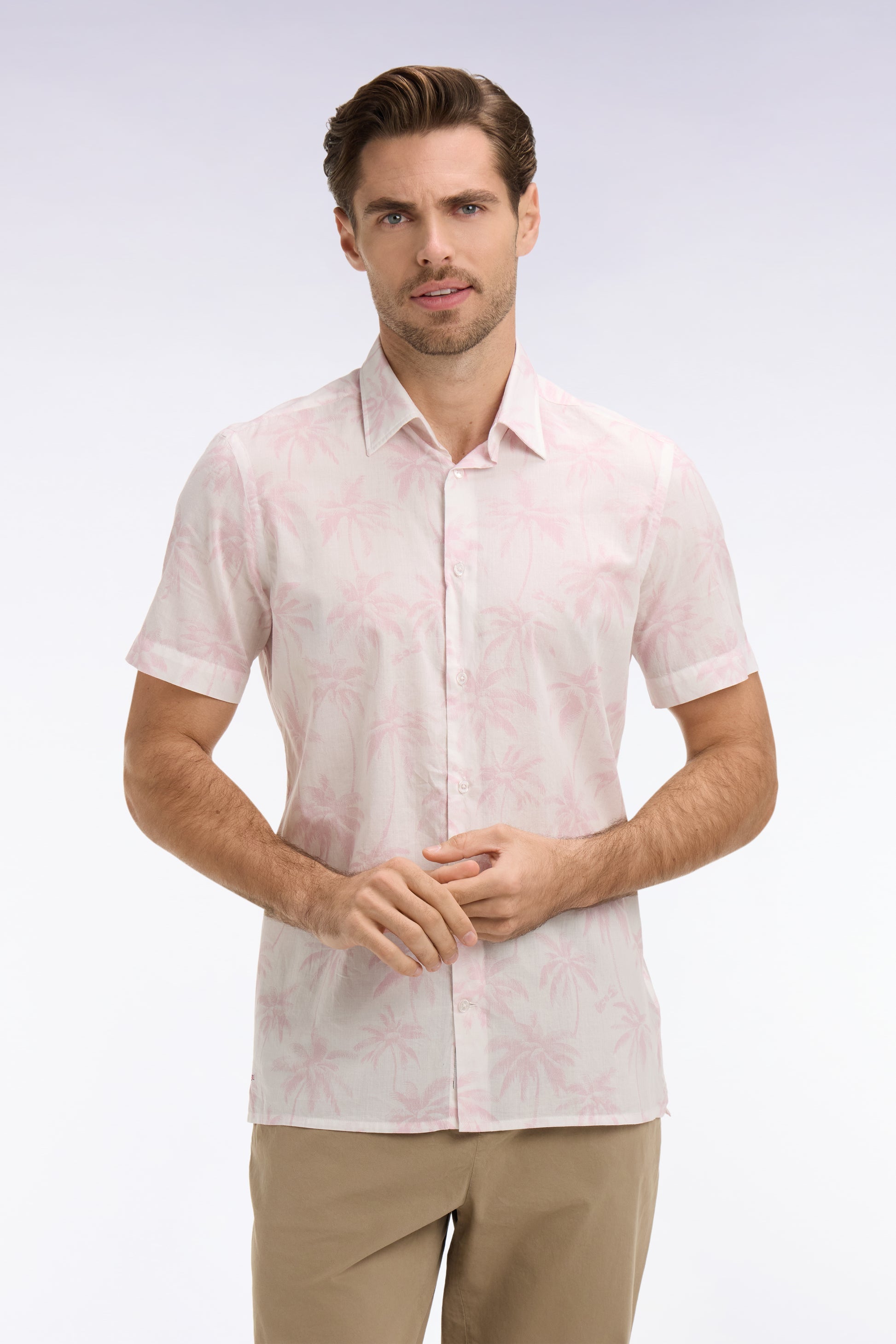 Chemise à manches courtes en coton rose imprimé palmiers EDEN PARK