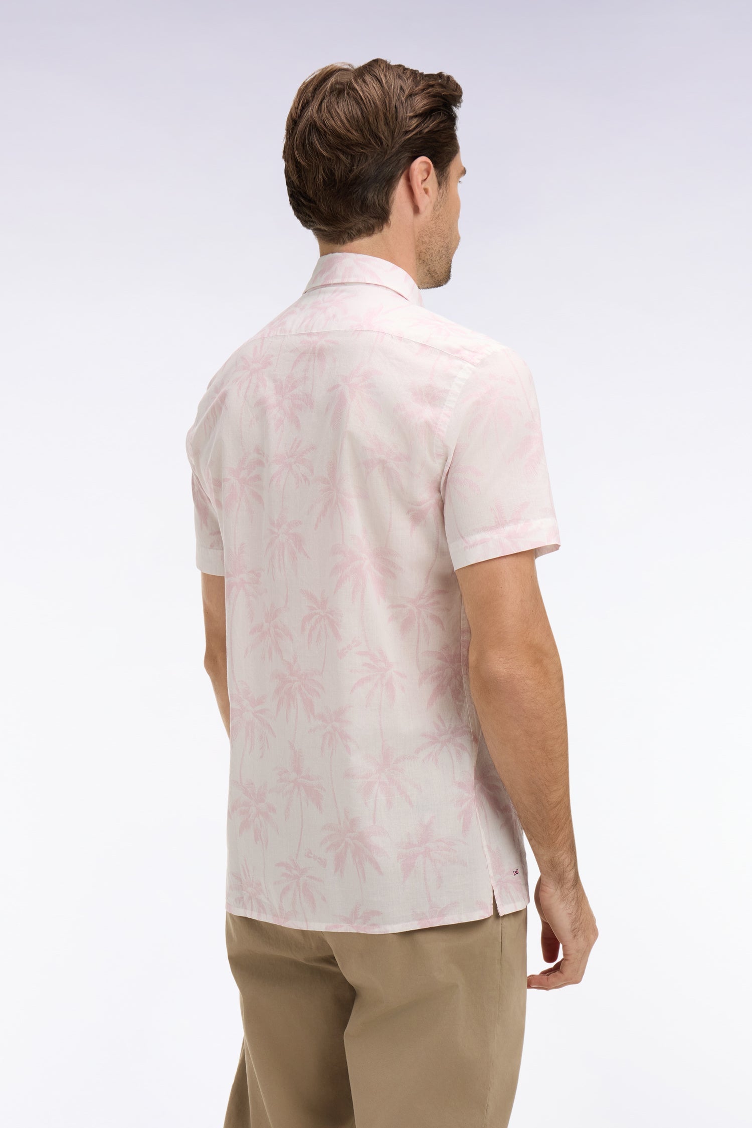 Chemise à manches courtes en coton rose imprimé palmiers EDEN PARK