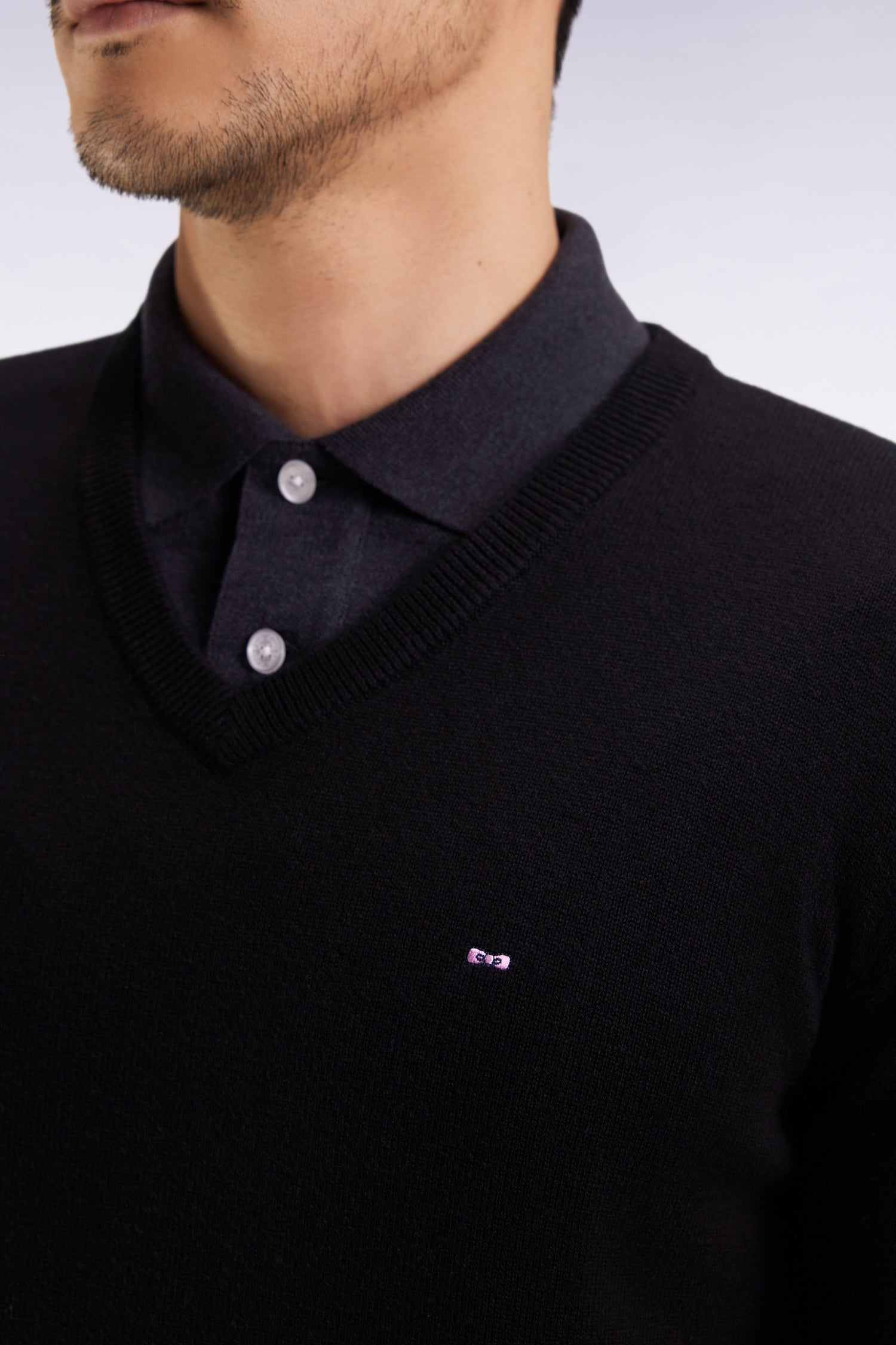 Pull col V en laine et coton noir  EDEN PARK